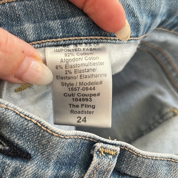 CURRENT Elliott The Fling Roadster Cropped Jeans - Picture 3 of 9